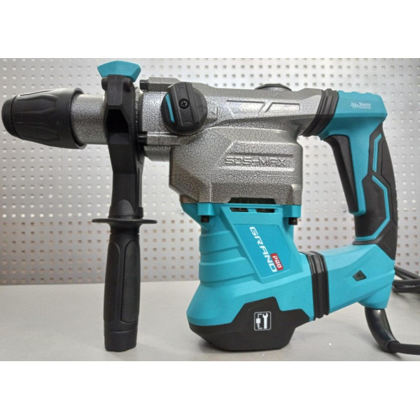 Перфоратор Grand ПЭ-2700 SDS-Max PRO